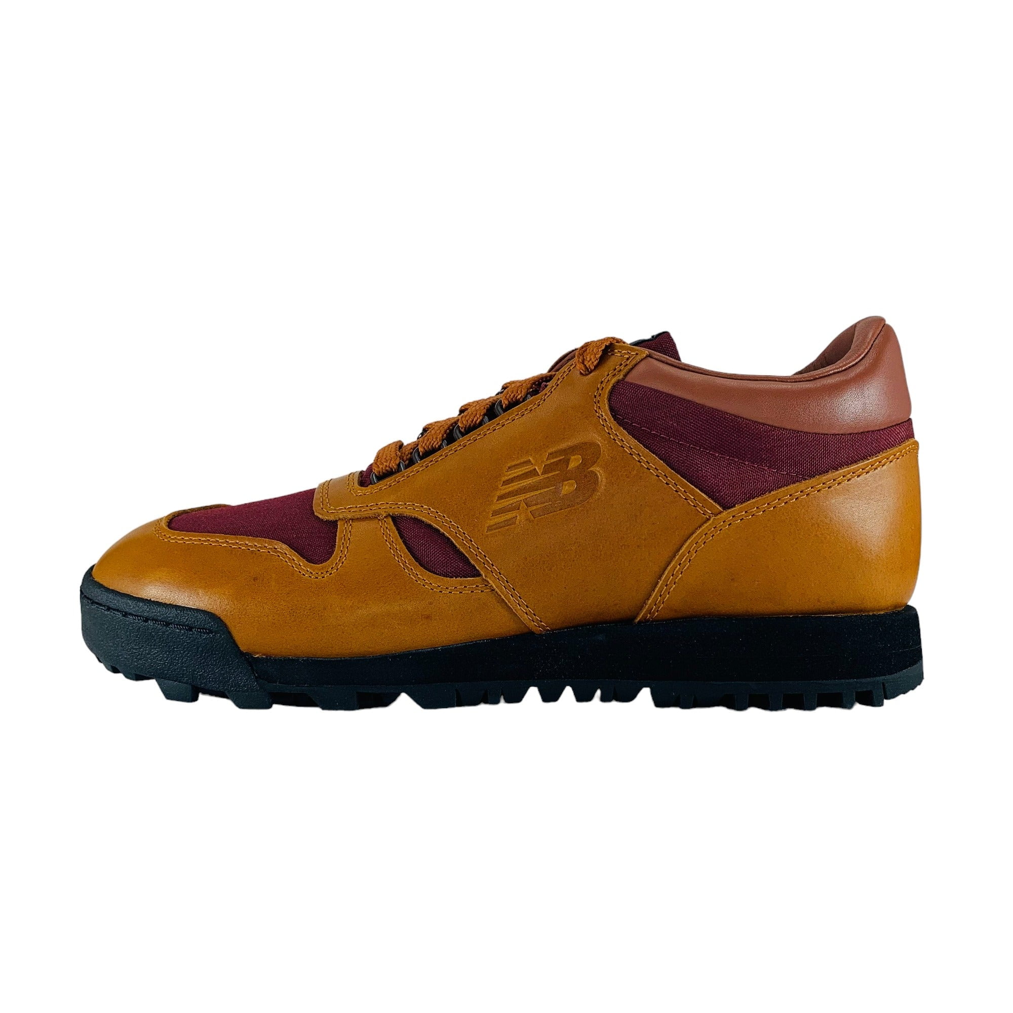 New Balance Rainier Low Sneakers, New Men display picture 1