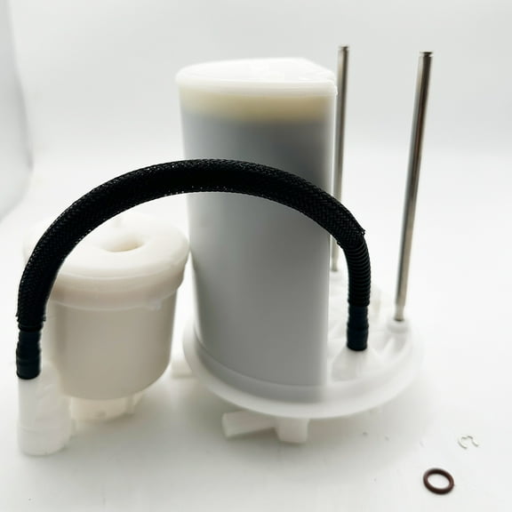 New Car filter fuel filter with pump For Toyota RAV 4 77024-0R020