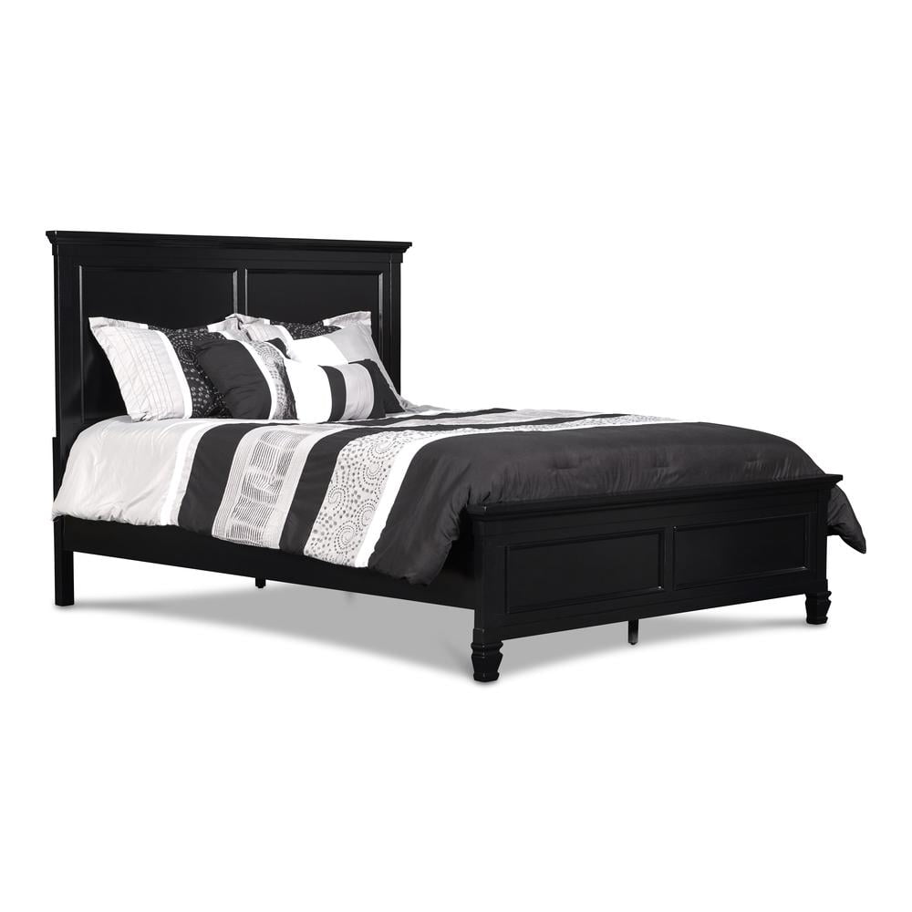 New Classic Tamarack 4-Piece Wood Cal King Bedroom Set with Nightstand ...