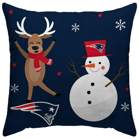 New England Patriots 18'' x 18'' Holiday Reindeer D-cor Pillow