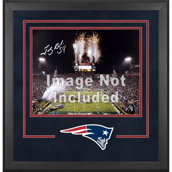 New England Patriots Deluxe 16" x 20" Horizontal Photograph Frame with Team Logo