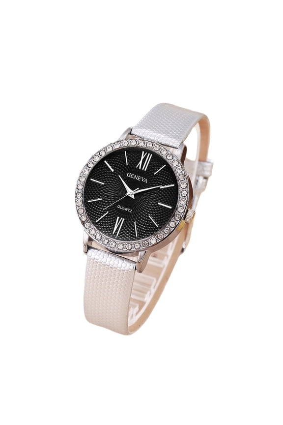 New Fashion Casual Snake Pattern Belt Watch with Diamond Roman Scale Quartz Watch