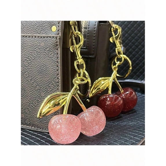 New Fashion Crystal Cherry Pendant Metal Key Chain, Suitable For Daily Wear, For Bag Accessories, Can Send Family Gifts, Friends Gifts, Classmates Gifts, Lovers Gifts