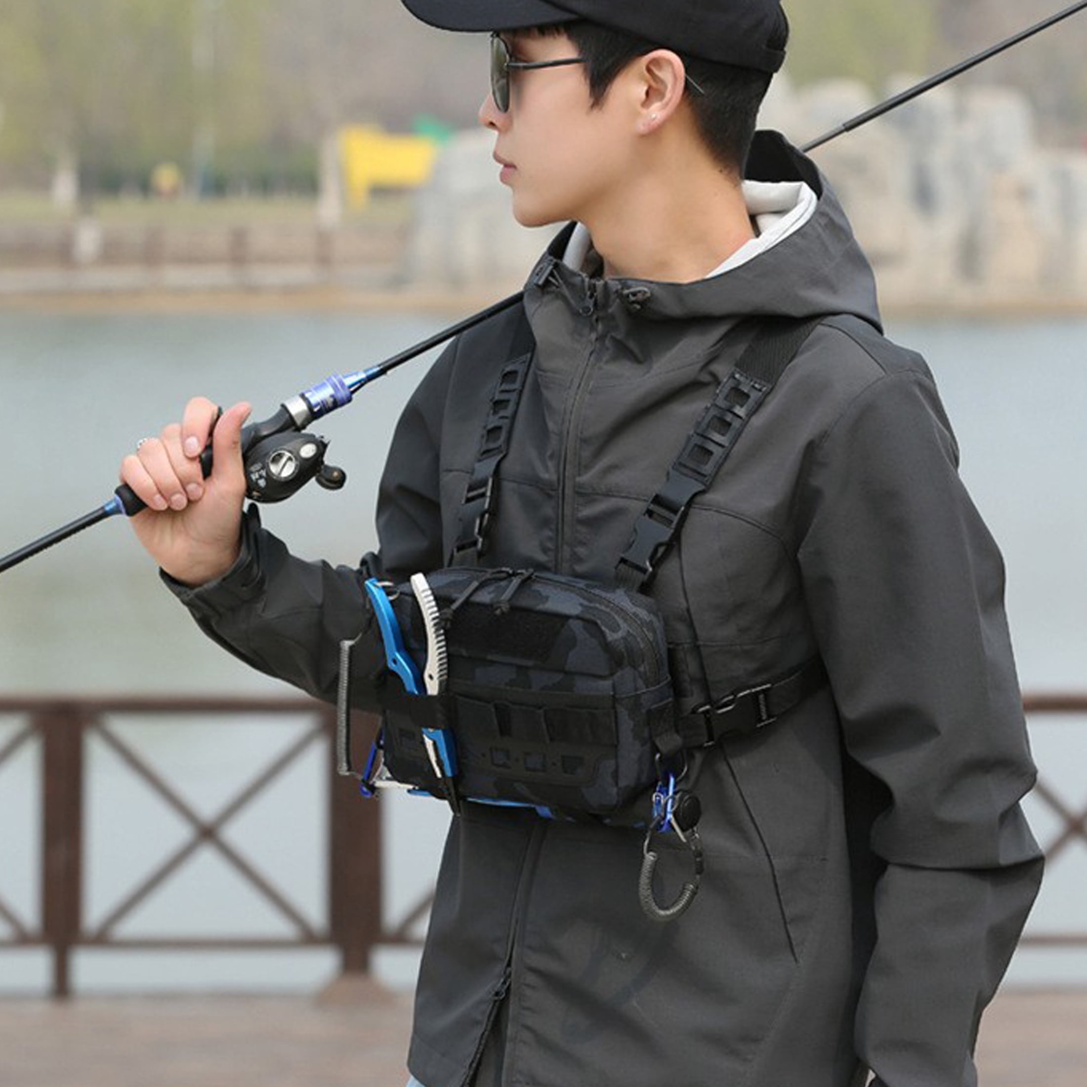 New Fishing Chest Bag, Multifunctional Camouflage Fishing and Cycling Crossbody Bag, Outdoor Sports Vest Waist Bag with Molle System