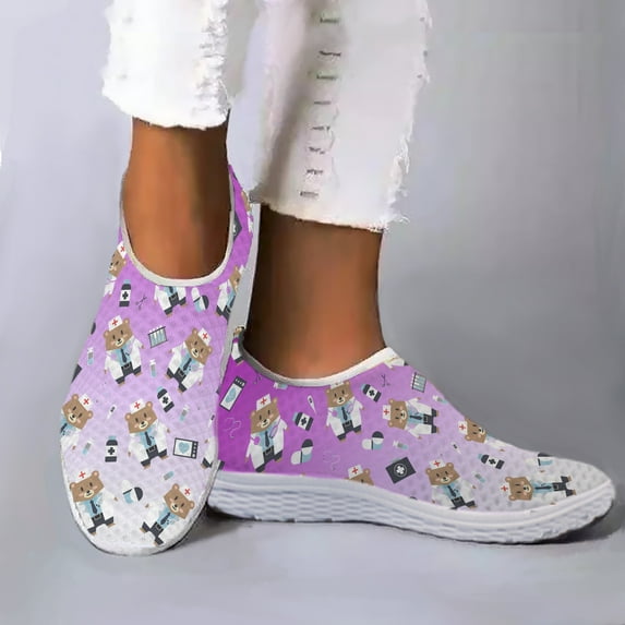 New Gray Cartoon Bear Design Nurse Shoes Medical Printing Lightweight Mesh Shoes Soft Sole Loafers Zapatos Mujer
