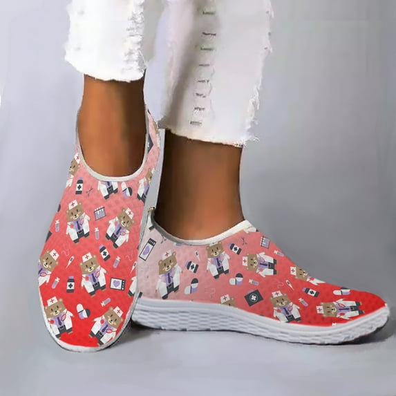 New Gray Cartoon Bear Design Nurse Shoes Medical Printing Lightweight Mesh Shoes Soft Sole Loafers Zapatos Mujer