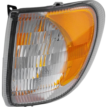 New Left Front Turn Signal Light Compatible With International 9200I Sba Base 6 Cyl 10.8L 9400I Sba Base 6 Cyl 15.0L 9200 Sba 6 12.7L 1997-2007 By 2505366C91 RI10690002-HD
