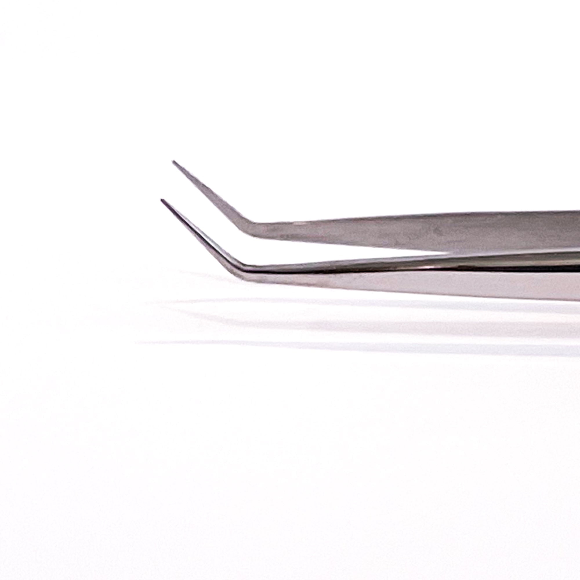 New Me, Who Dis? Eyelash Extension Tweezers