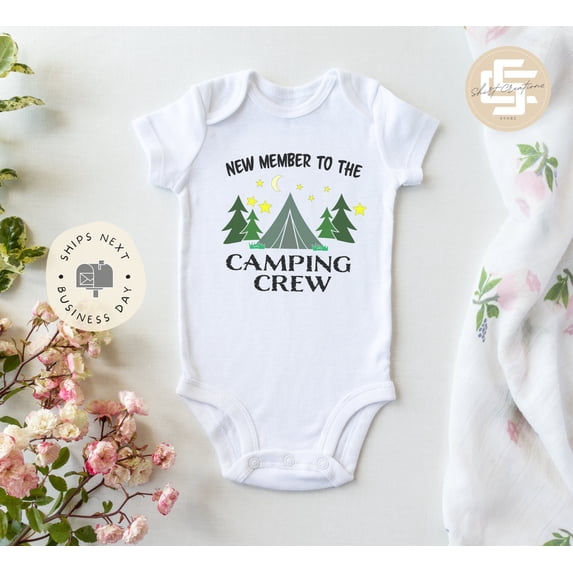 New Member To The Camping Crew Baby Onesie, Newest To Camping Onesie, Camper Family, Camper Baby Bodysuit. Cute and Cool Baby Bodysuit, BABY BODYSUIT LAT 4424
