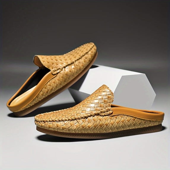 New Men'S Half-Slip Loafers Made of High-Quality PU, Embodying a Trendy Retro Style. The Soft Sole Makes Driving Easy Featuring a Breathable And Comfortable Design. They Are Easy And Versatile,