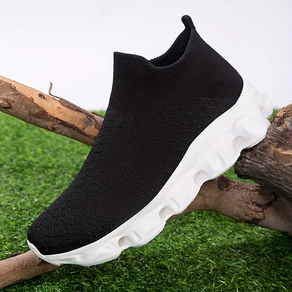 New Men's Fashionable Lightweight Breathable Men's Shoes Casual Sports Shoes /Comfortable Sneakers