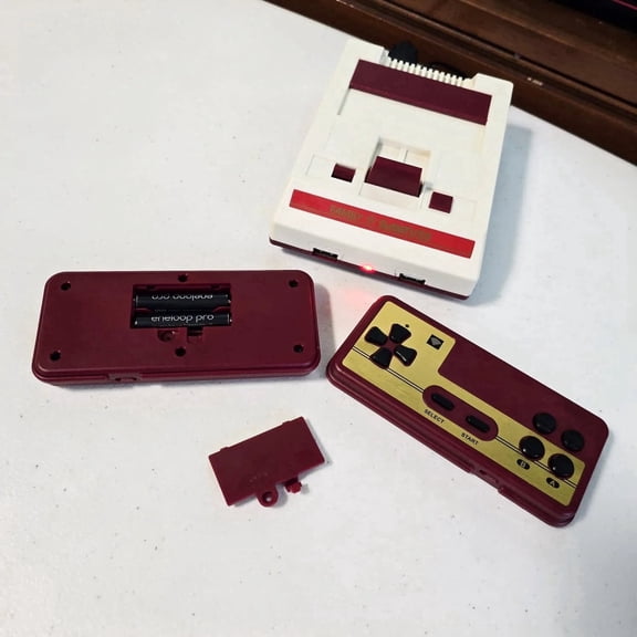 New Mini HD TV Game Console Home FC Red And White Machine 2.4G Wireless Dual-Handle Game Console With TF card