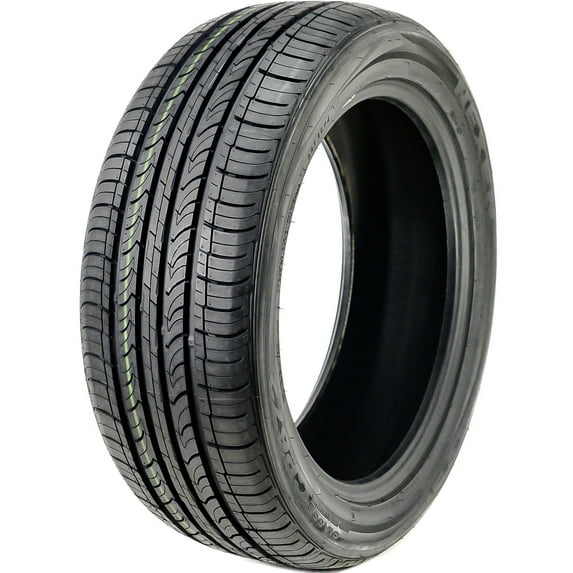 Nexen Classe Premiere CP672 215/55R17 94V a/s All Season Tire