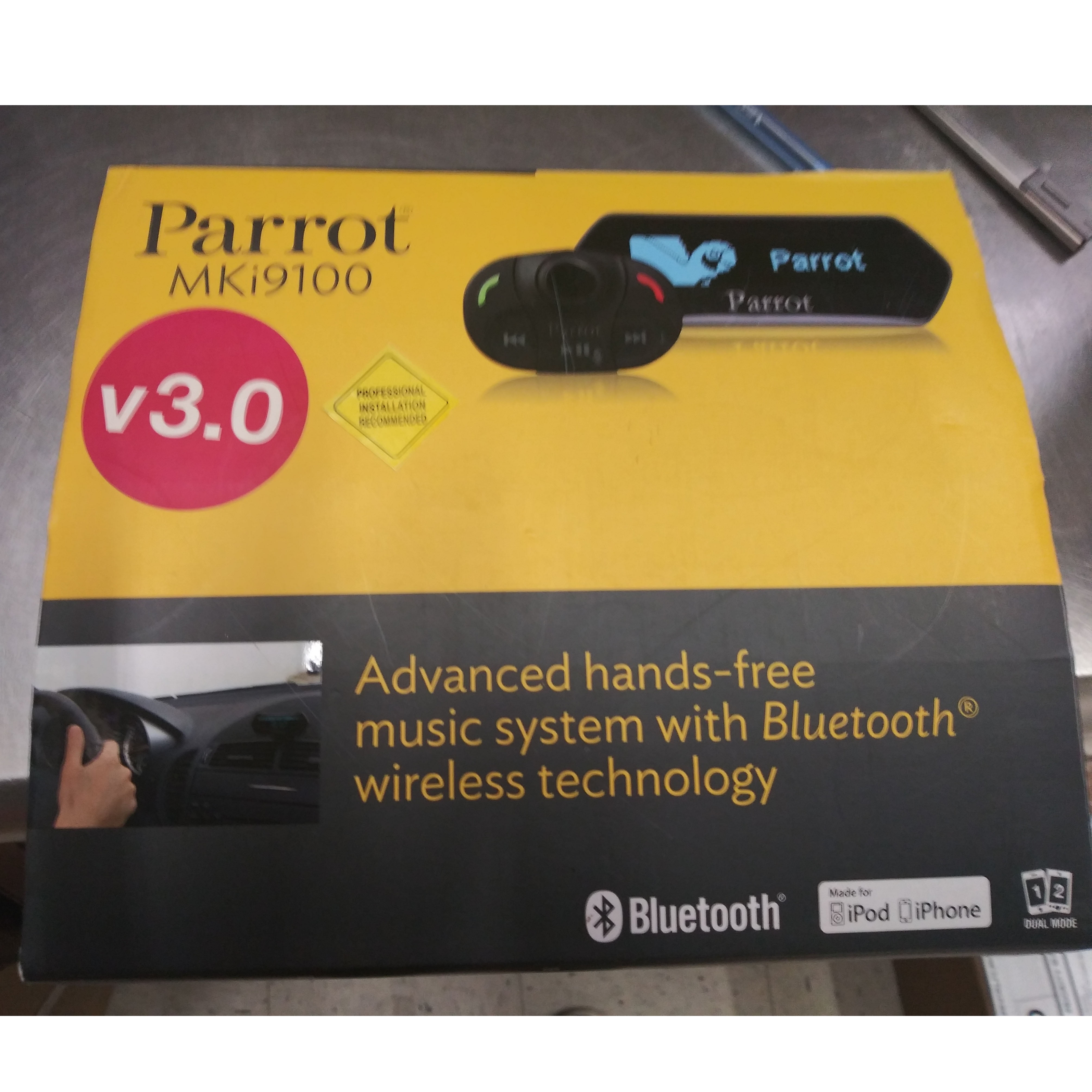 Parrot MKI9100 Manos libres Bluetooth, con entrada USB para tu coche