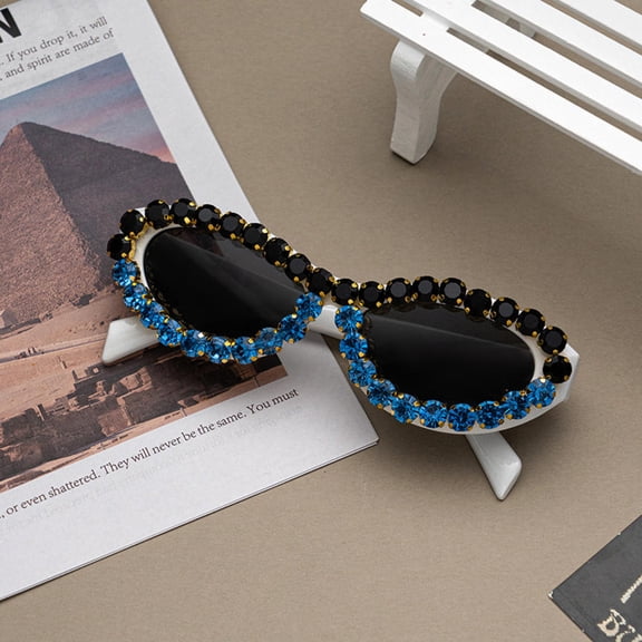 New Personalized Rhinestone Edged Sunglasses For Women Retro Street Photography Fashion Cat Eye Glasses Party Weddings Decor Eyeglasses