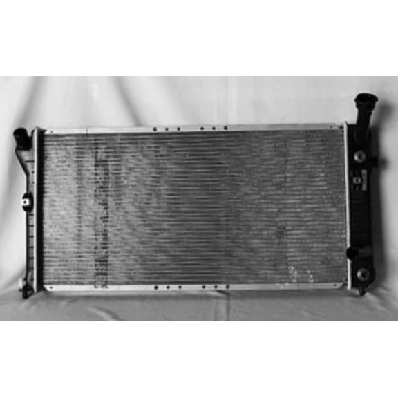 Radiator Compatible with 1994-1999 Buick Regal Chevy Lumina Monte Carlo Cutlass Supreme Grand Prix 3.1L 3.4L 3.8L V6 189 207 231 CID Z34/LS 52471561 GM3010131 Replaces 52471562 52460736