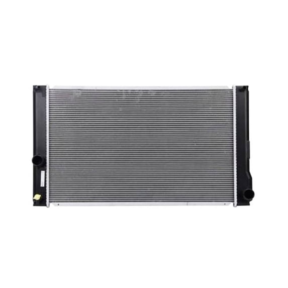 New Radiator Fits Toyota Prius V Base 2017-2018 1640037290 To3010365 16400-37290
