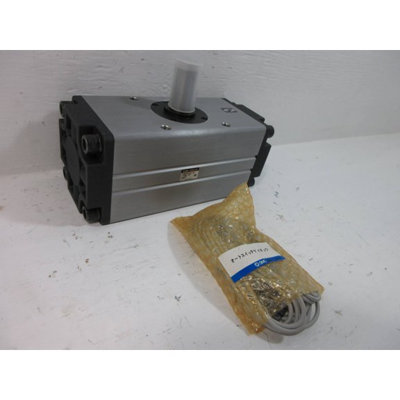 New SMC CDRA1BS100-90-F59L-XF Rotary Valve Actuator 145 PSI NNB