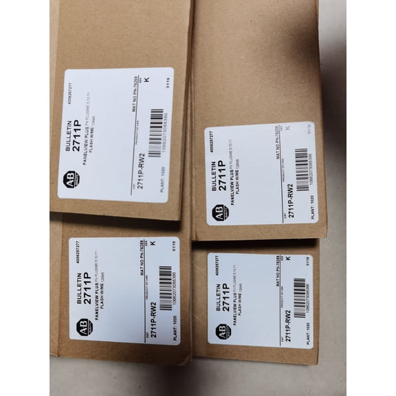 New Sealed Allen Bradley 2711P-RW2 RR128 PanelView Plus Module