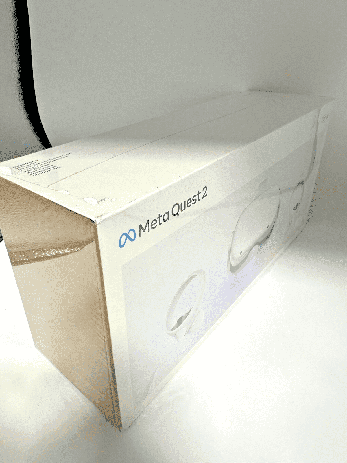 New TEC Christmas Holiday Bundle: Meta Quest 2 —128 GB All-in-One