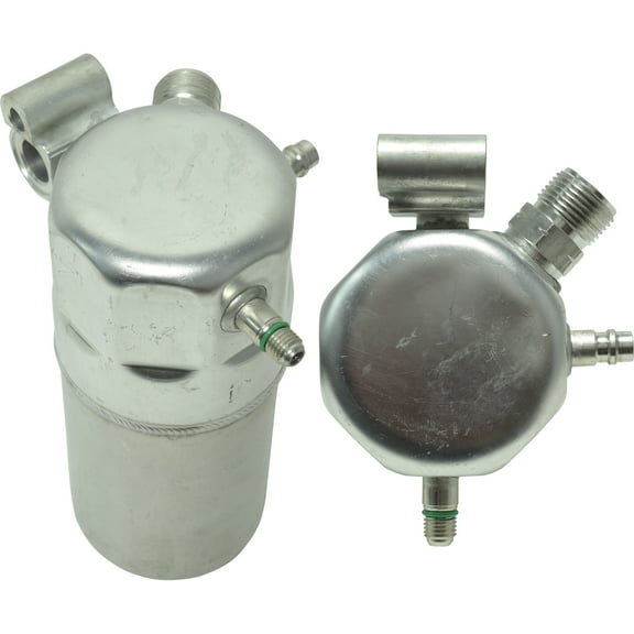 New UAC RD 5250C A/C Accumulator -- Accumulator Fits select: 2002 CHEVROLET EXPRESS G3500, 2001 CHEVROLET EXPRESS CUTAWAY