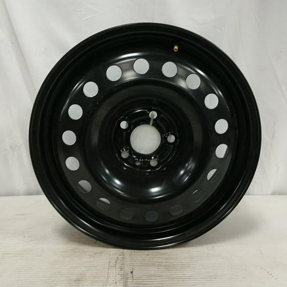 New Wheel For 2015-2018 Jeep Renegade 17x6.5 Inch Black Steel Rim