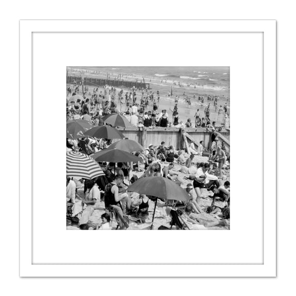 New York At The Beach Bathers Sun Vintage Vintage Photo 8X8 Inch Square Wooden Framed Wall Art Print Picture with Mount