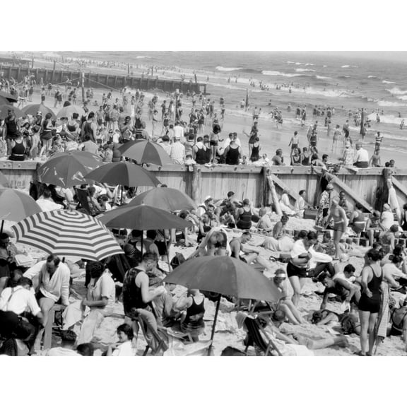 New York At The Beach Bathers Sun Vintage Vintage Photo Extra Large XL Wall Art Poster Print