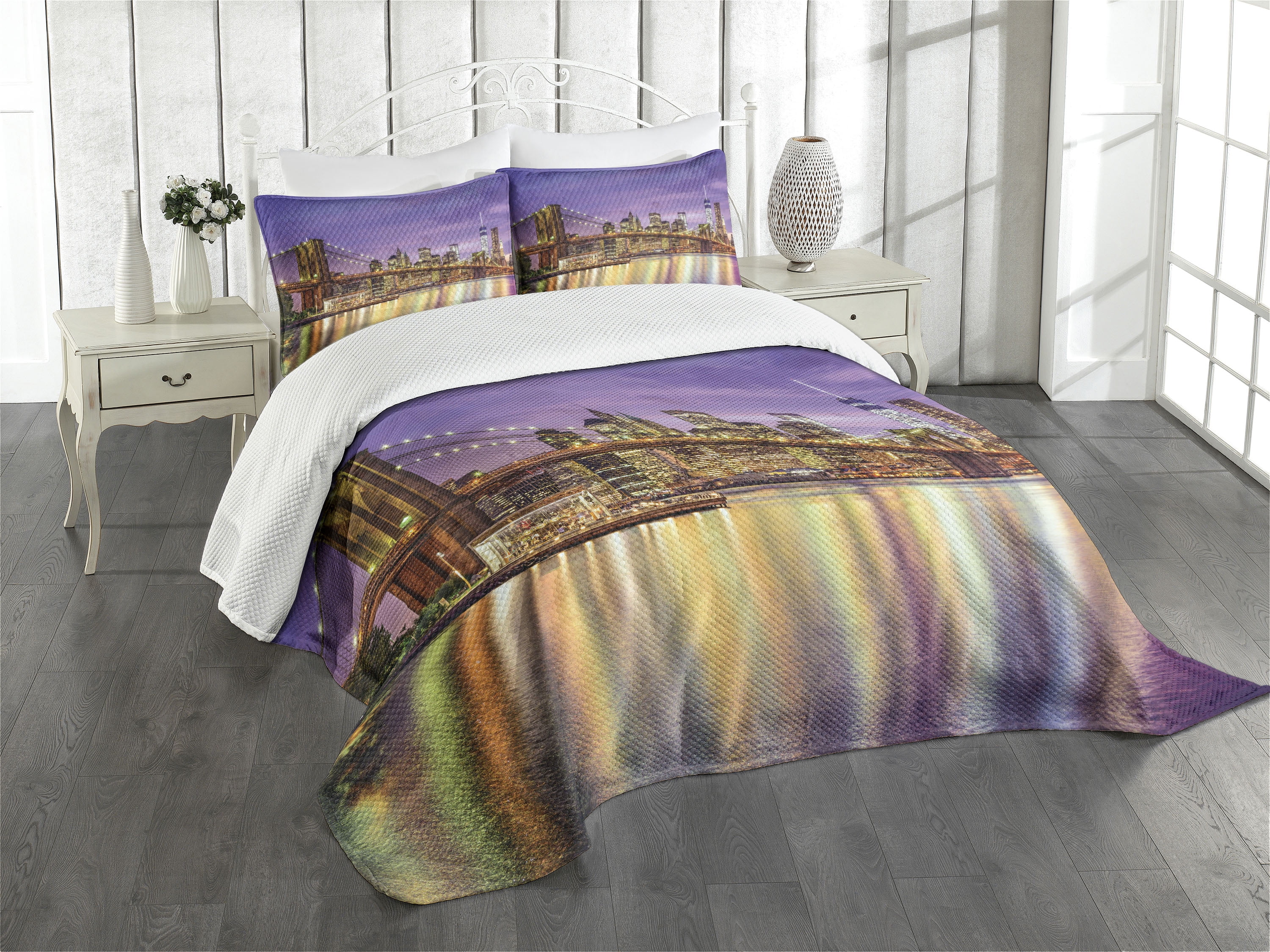 New York Bedspread, NYC Exquisite Skyline Manhattan Old Neighborhood