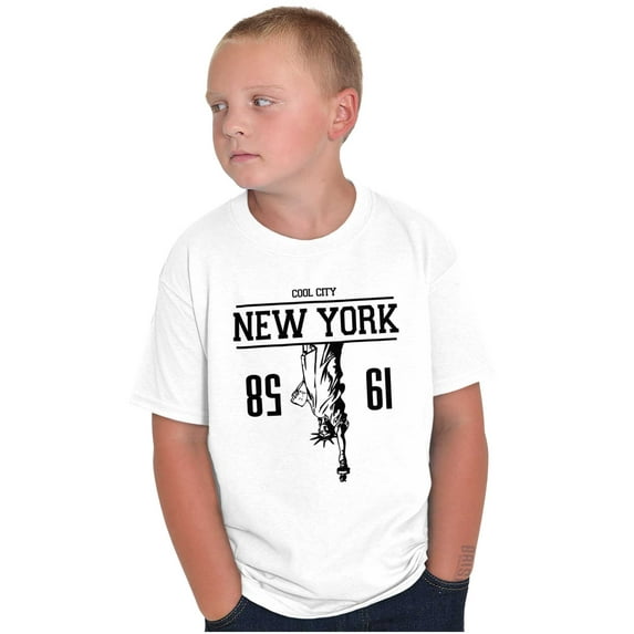 New York City NYC Statue of Liberty Crewneck T Shirts Boy Girl Teen Brisco Brands XS