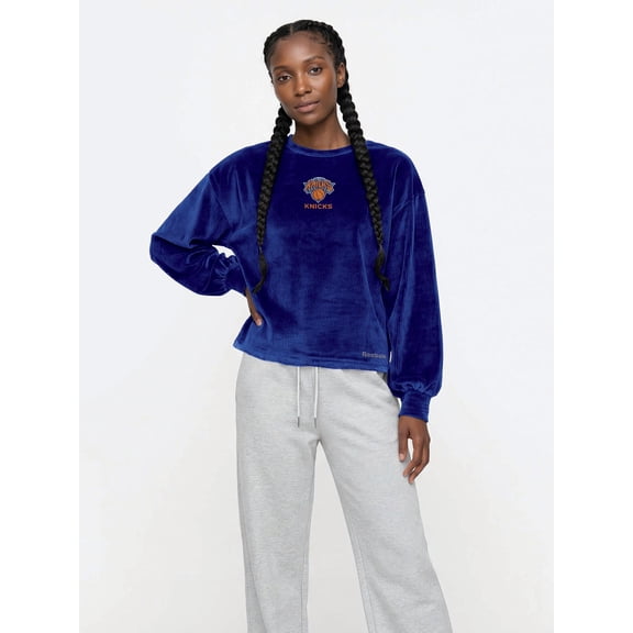 New York Knicks Reebok Womens Crew Neck Pullover with Balloon Sleeves