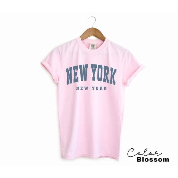New York Shirt, Nyc Shirt, Vintage Varsity, Trendy Travel Destination Gift, New York Tshirt, Nyc, Preppy Trendy, LIGHT PINK Unisex S-5XL Hot Trending Shirt, Vintage Birthday Gift