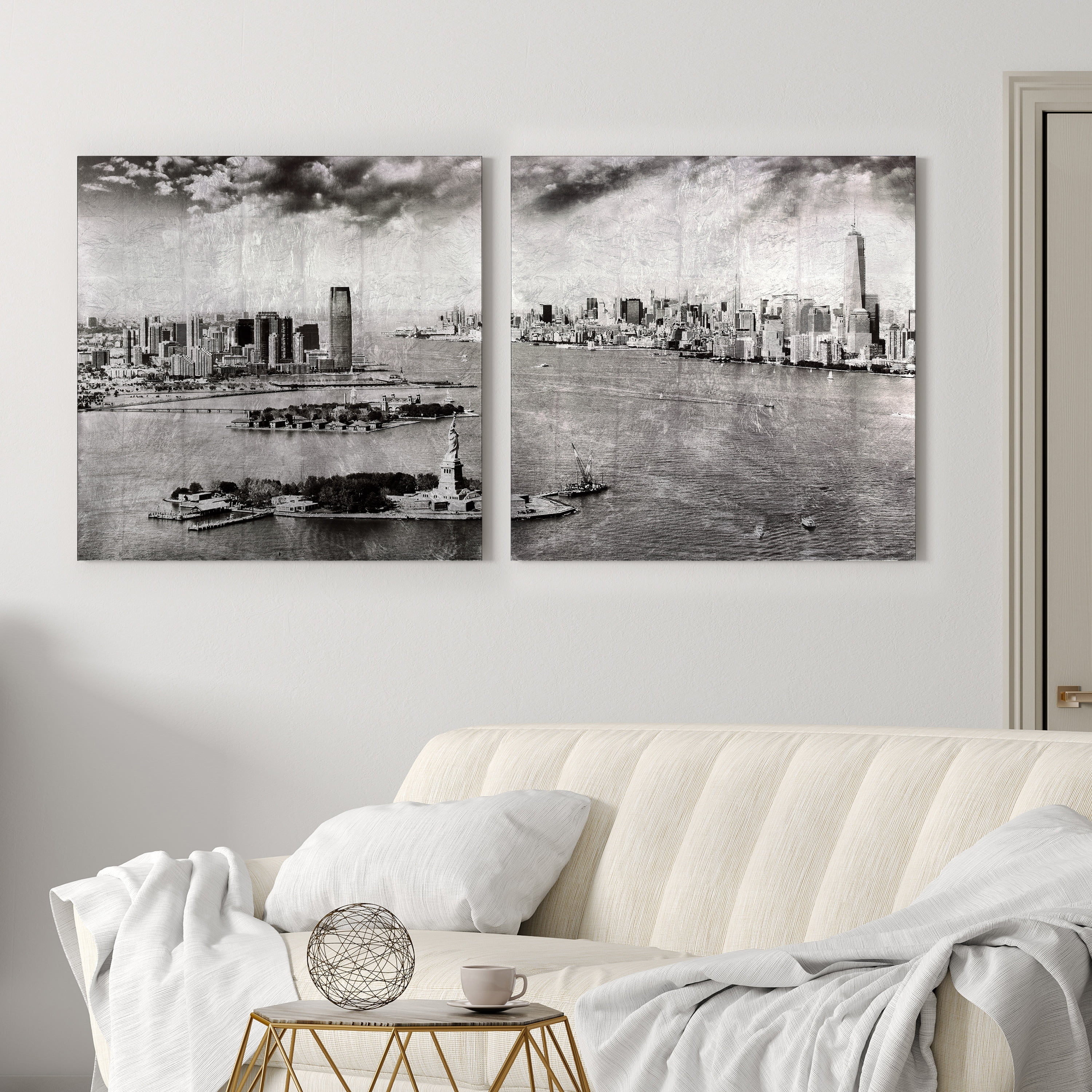 New York Skyline AB Reverse Printed Tempered Glass Wall Art with Silver Leaf