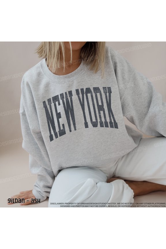 New York Varsity Style Crewneck Destination Travel Souvenir Gift Sweatshirt