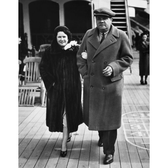 New York Yankees. Claire Hodgson Ruth And Retired Yankees Outfielder Babe Ruth History (18 x 24)