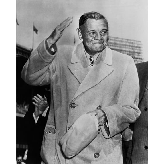 New York Yankees. Retired Outfielder Babe Ruth History (24 x 36)