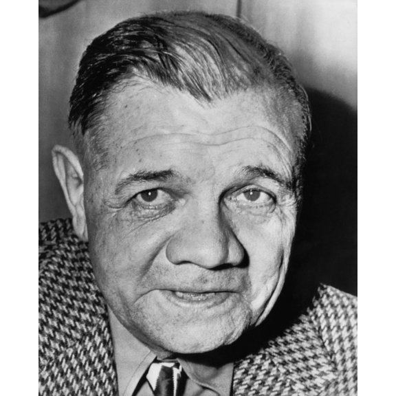 New York Yankees. Retired Outfielder Babe Ruth History (24 x 36)