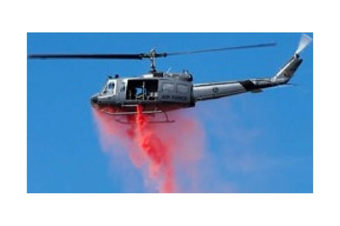 New Zealand Warbirds Over Wanaka Vintage Helicopter Canvas Art - David Wall DanitaDelimont (17 x 11)