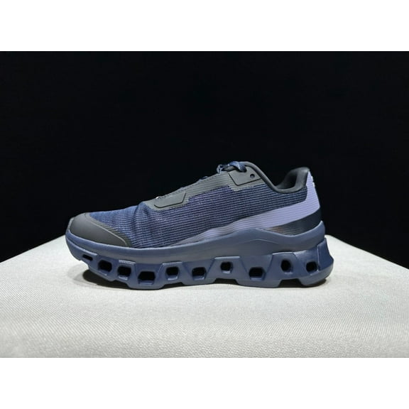 New generation of casual O-N running shoes