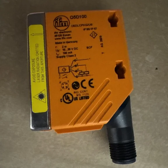 New in box Original IFM electronic O5D100 05D100 Laser Sensor