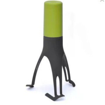 New product: Kitchen tool automatic triangular mixer and egg beater