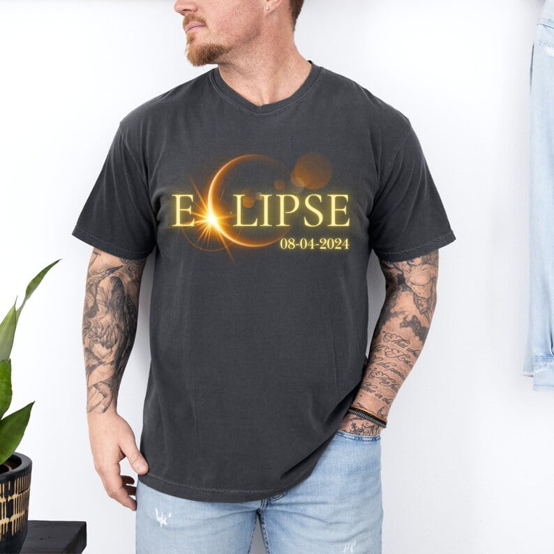 New trend Tshirt comfor colors, Total Solar Eclipse Twice In A