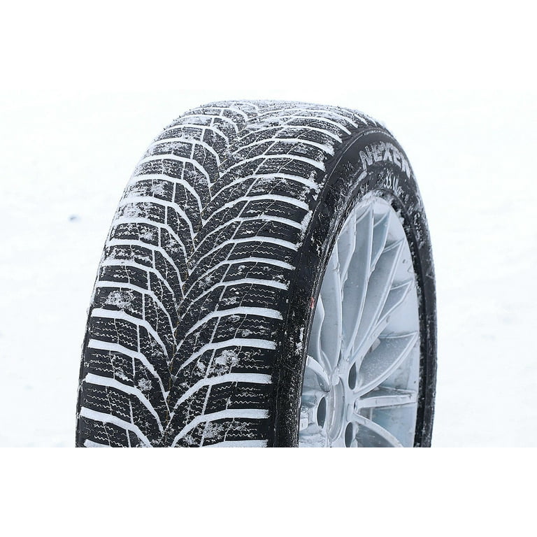 Nexen Winguard Sport 2 Winter Snow Tire - 255/40R19 100V Fits: 2017  Volkswagen Tiguan Highline, 2016-18 Audi Q3 Technik