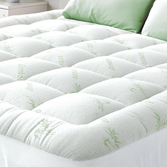 Niagara Sleep Solution Ultra Soft Queen Size Mattress Topper - Rayon Derived from Bamboo Pillow Top Mattress Pad for Back Pain Relief - Naturally Cooling for Hot Sleepers, Green