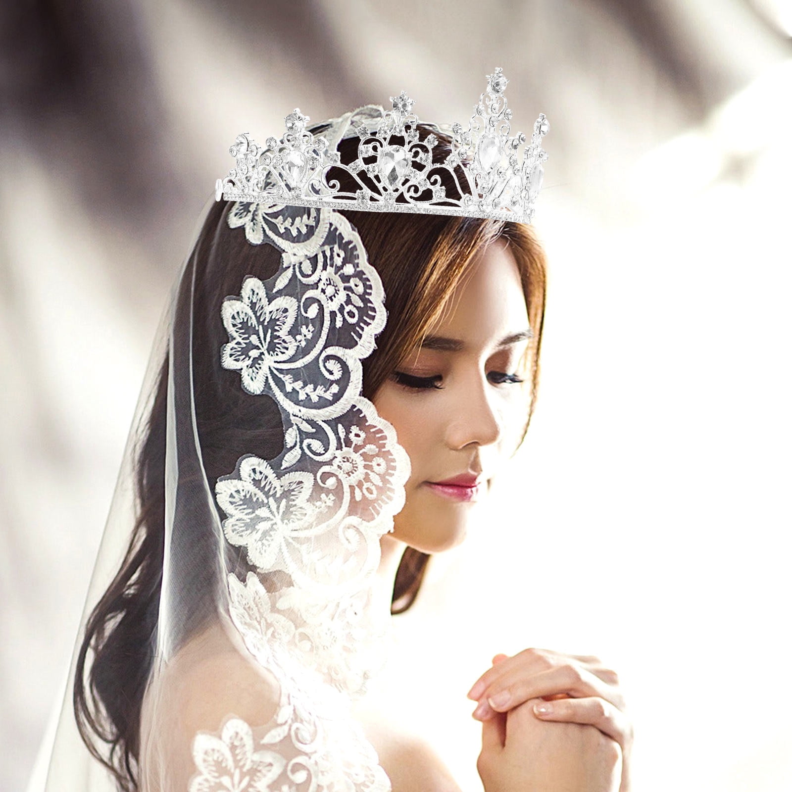 Niceauty Elegant Silver Rhinestone Crown Tiara for Weddings 