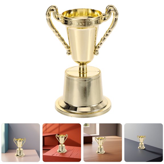 Nicehomfit Creative Plastic Trophy Prop for Parties and Ceremonies 4Pcs