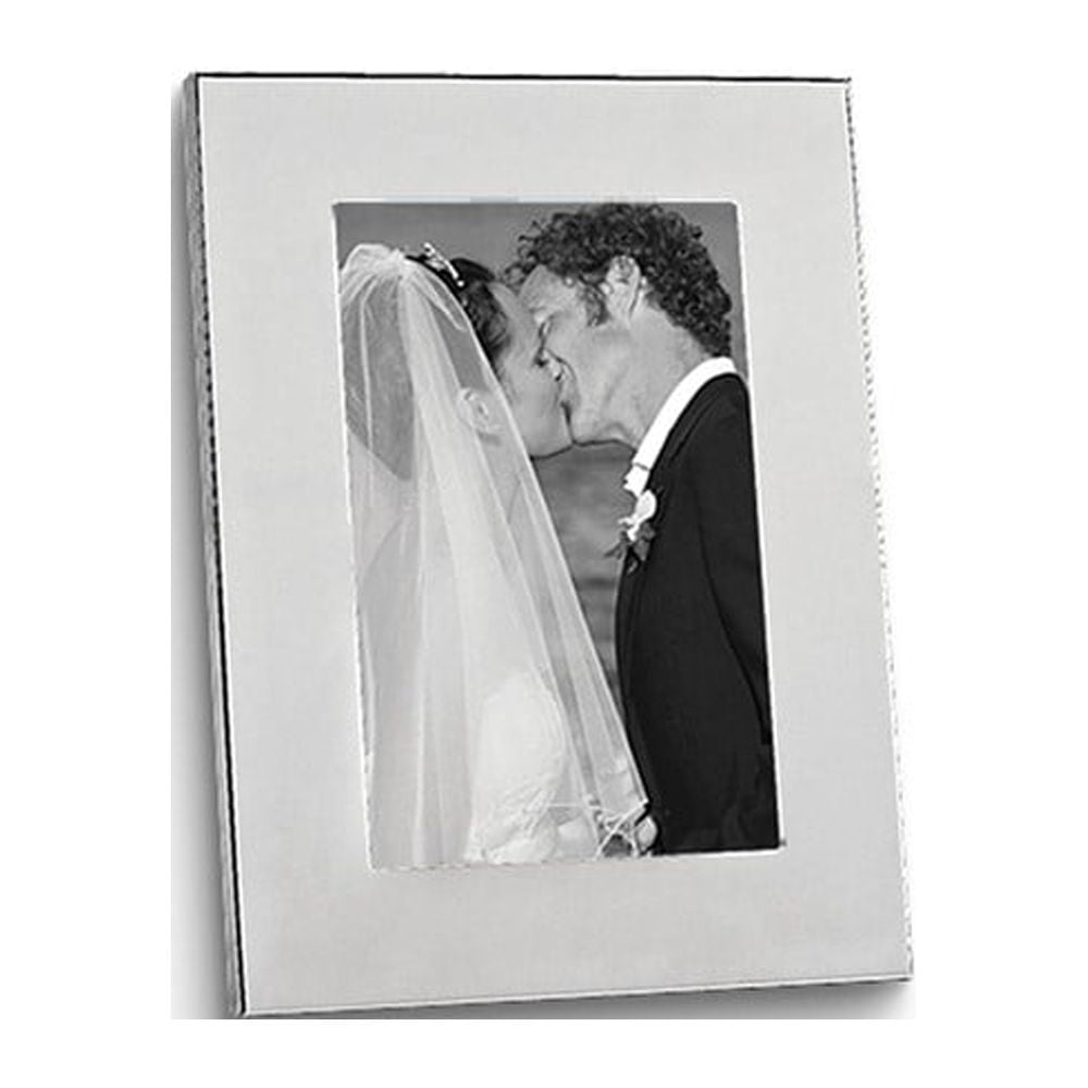 Nickelplated Pearl Finish 4x6 Frame with Flocked Backing QGM9101