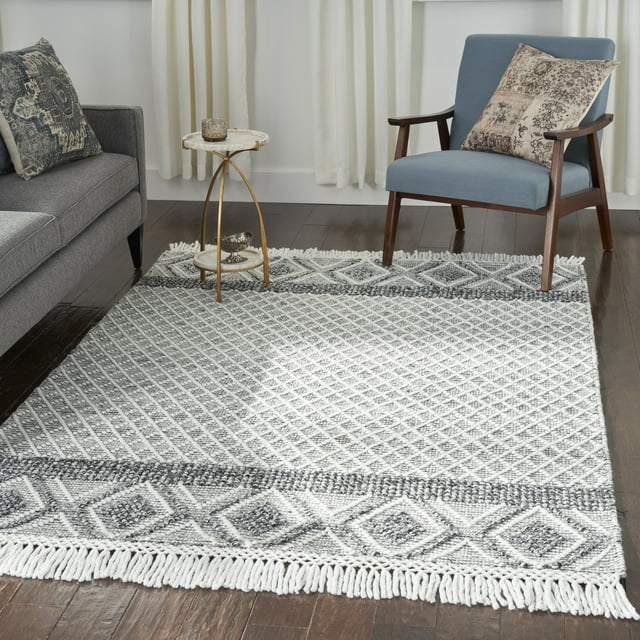 Nicole Curtis Contemporary Bohemian Grey/Ivory 5'3" x 7'6" Area Rug