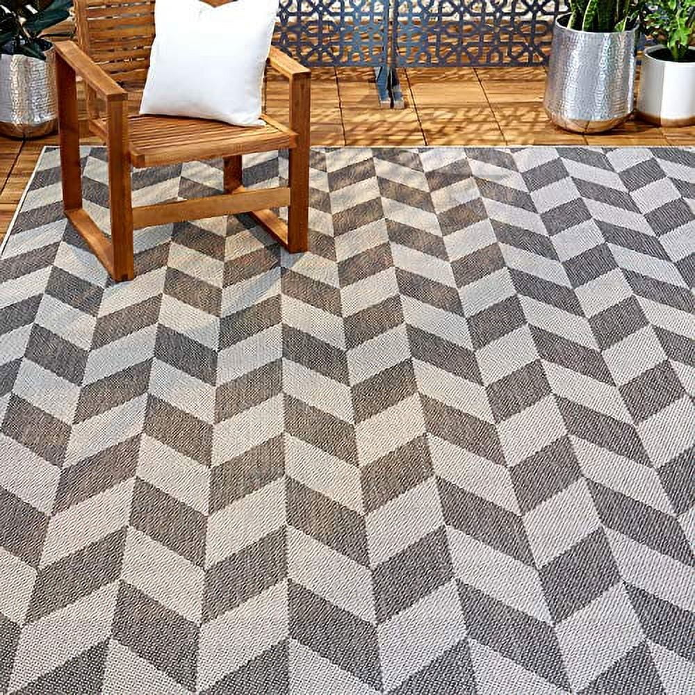 Nicole Miller New York Patio Country Calla Contemporary Herringbone Indoor/Outdoor Area Rug, Black/Grey, 9'2"x12'5"
