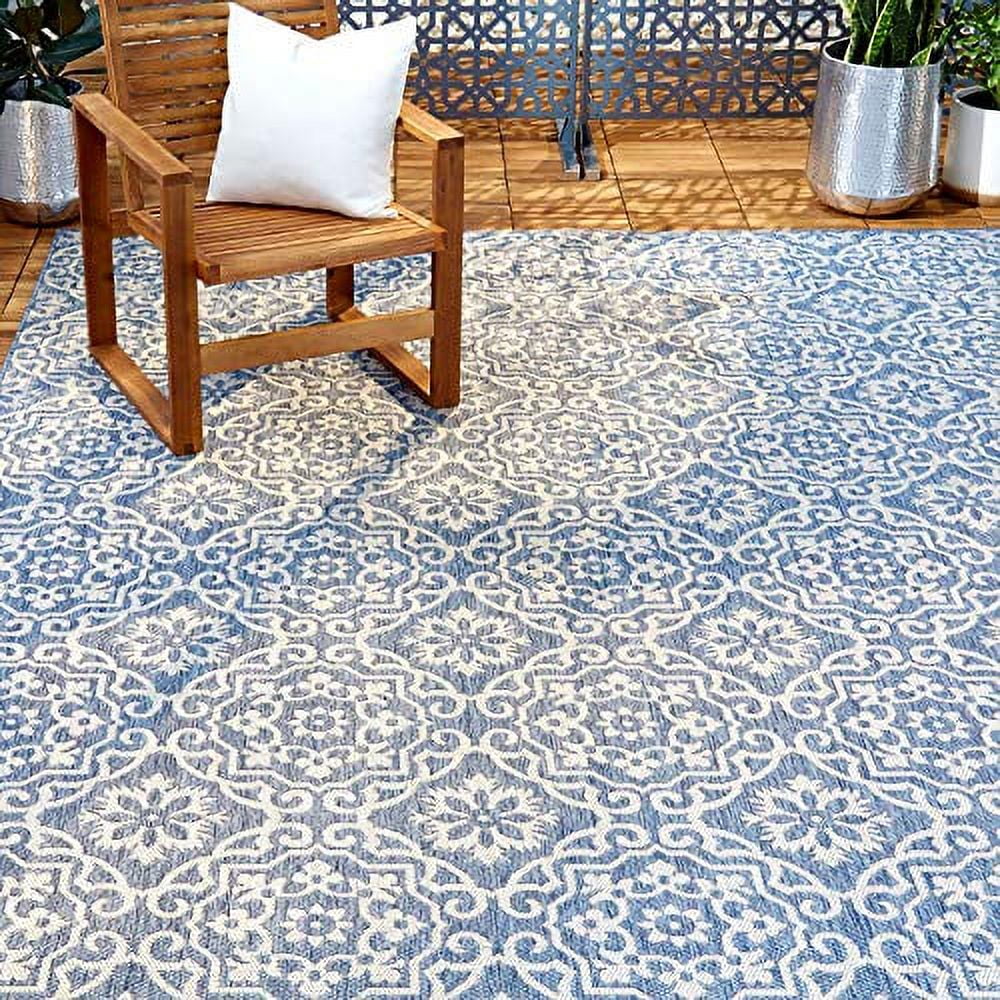 Blue and Gray Medallion Synthetic 8' x 10' Area Rug
